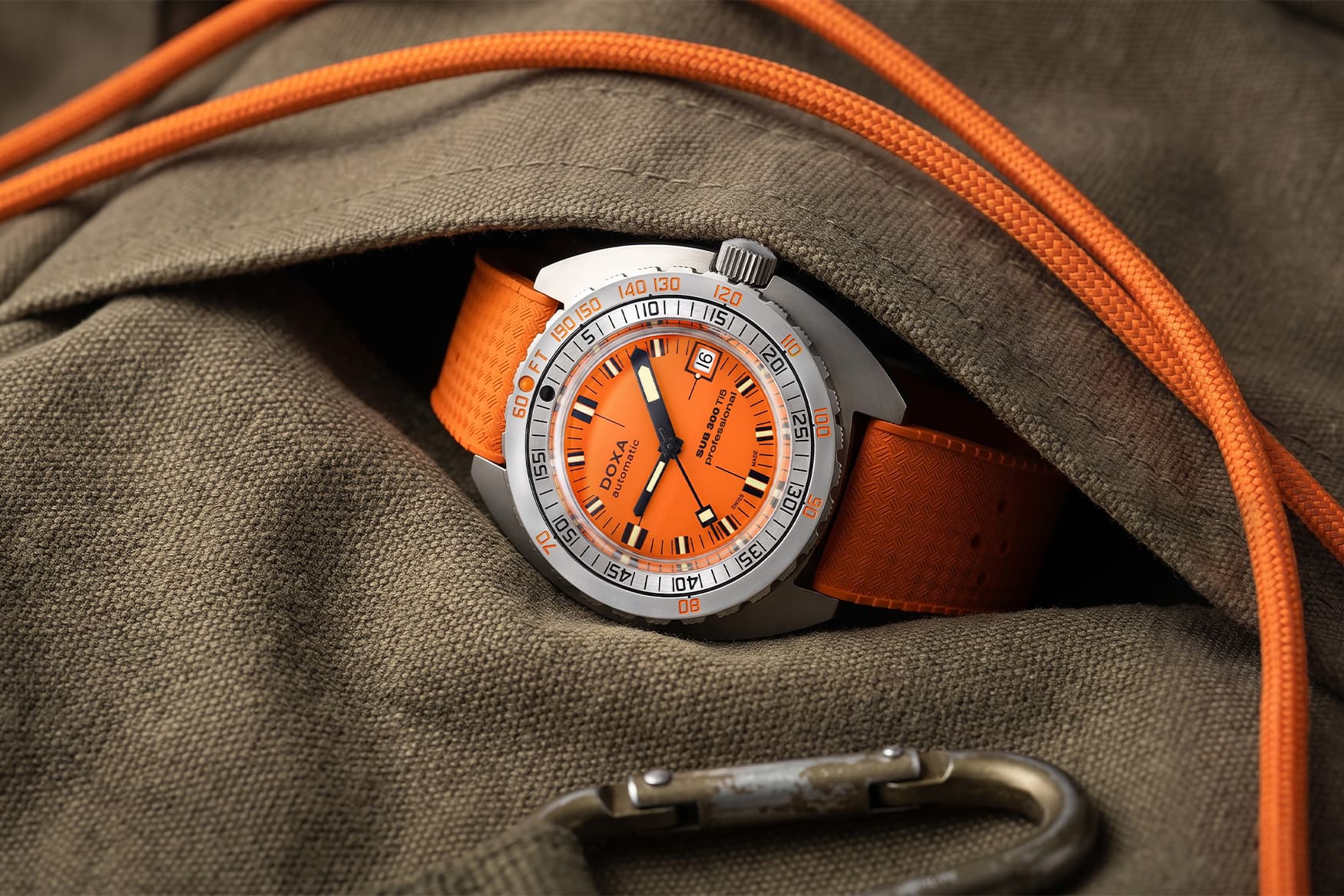 Doxa SUB 300 Ti5 Professional, press photo 5