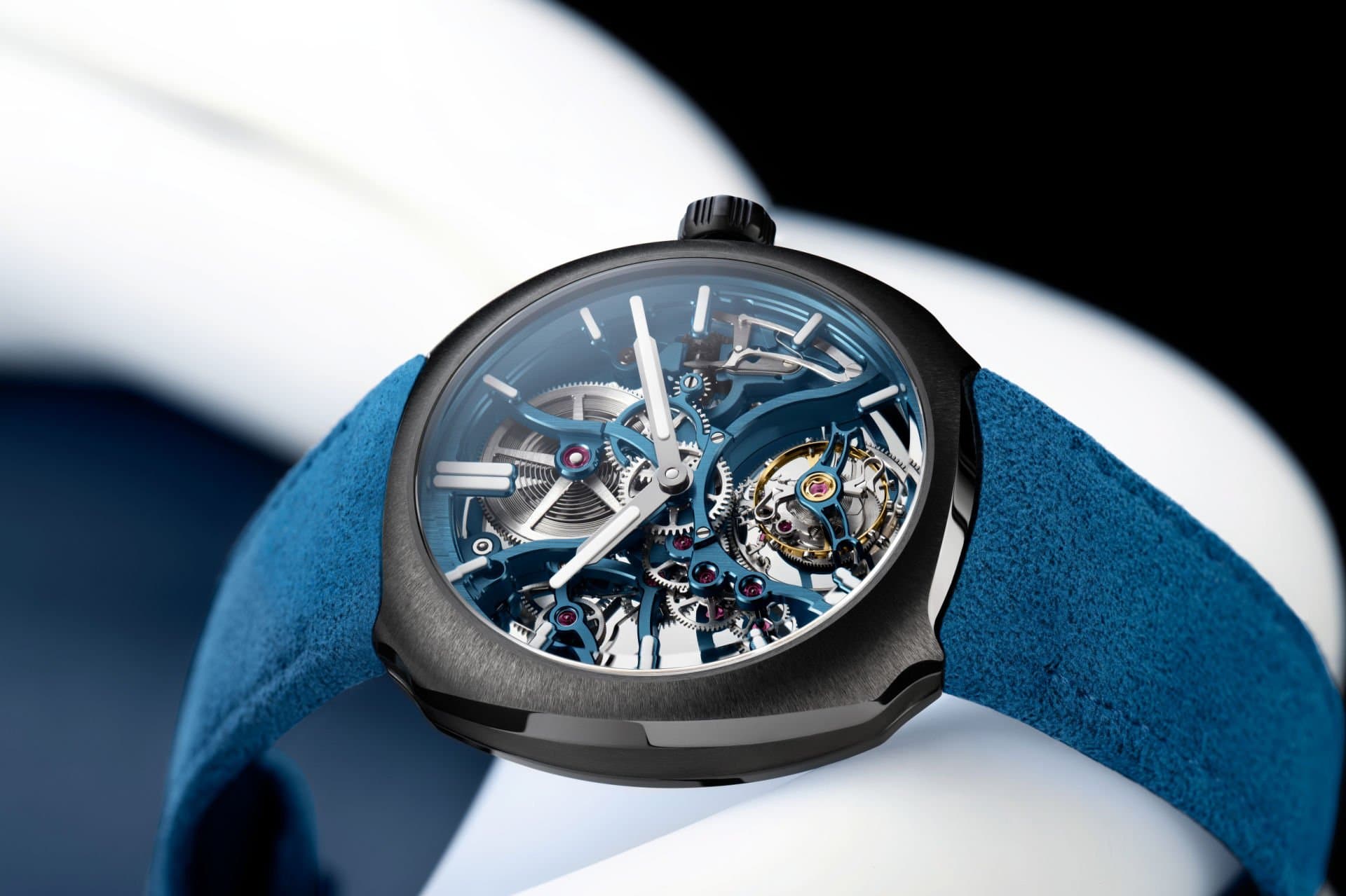 Streamliner Cylindrical Tourbillon Skeleton Alpine Limited Edition, press photo 4