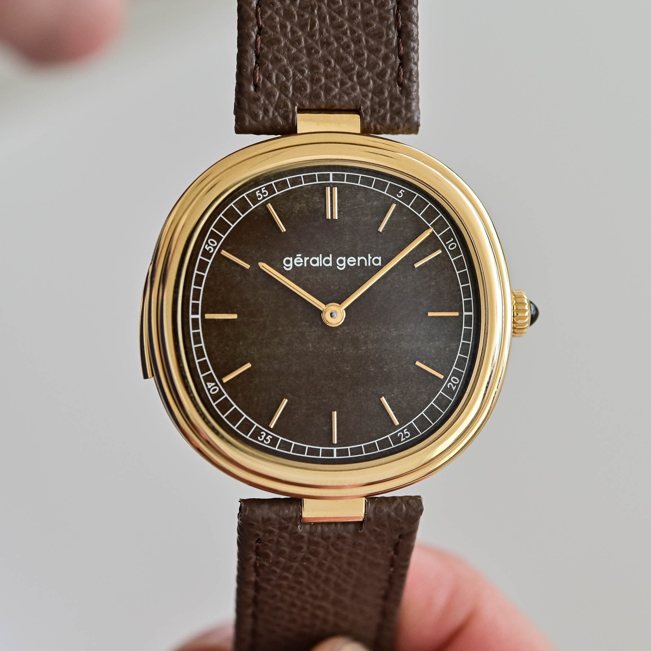 Gérald Genta Geneva Minute Repeater Golden Obsidian, press photo 7