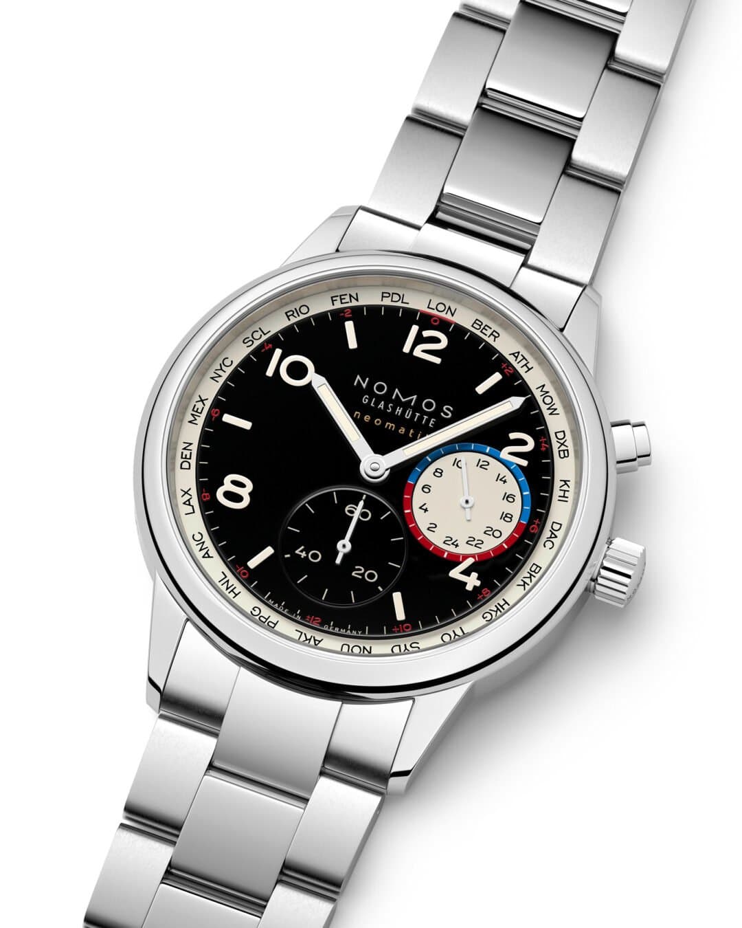 Nomos Club Sport Neomatik Worldtimer Dark, press photo 7