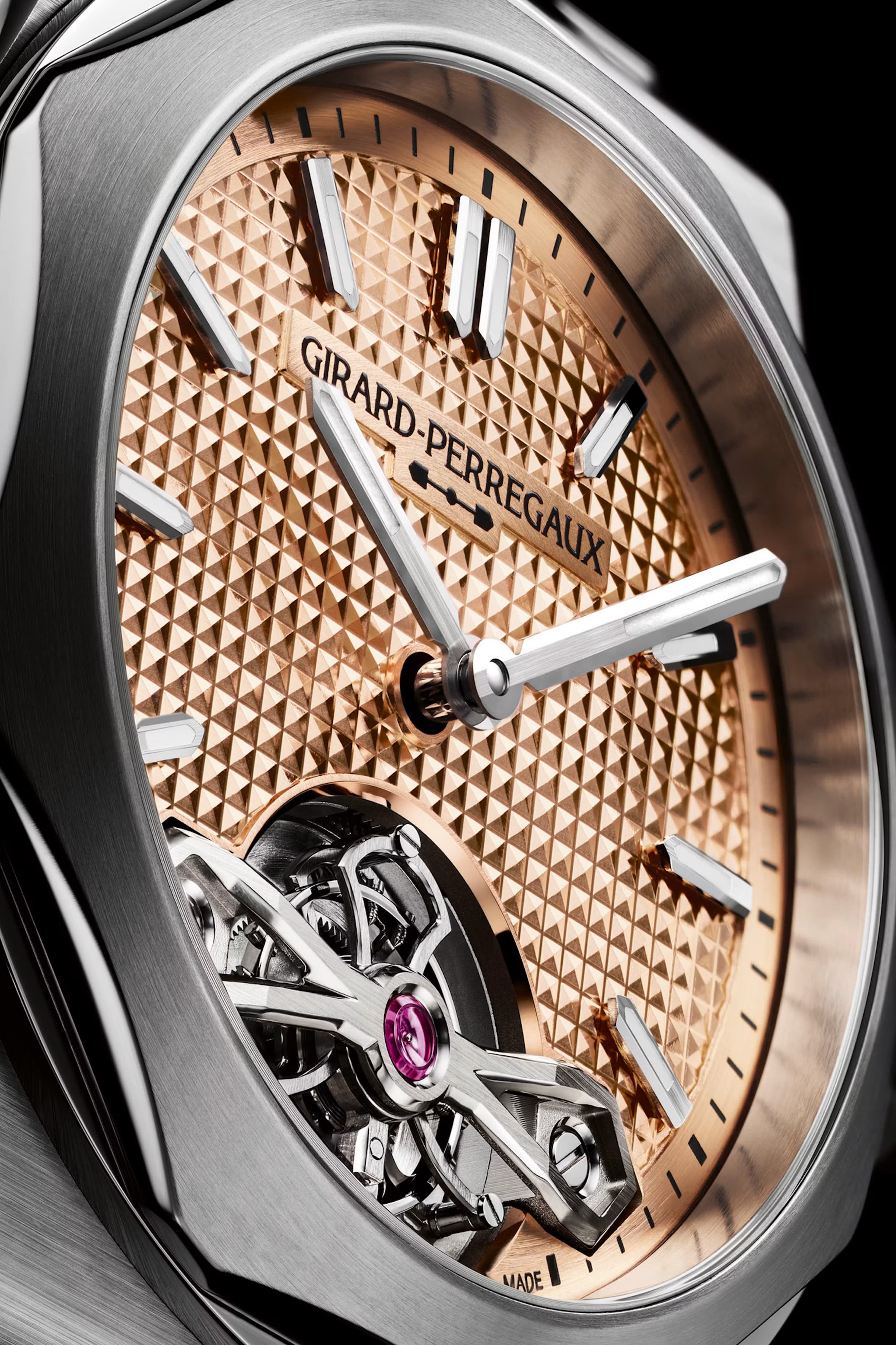 Girard-Perregaux Laureato Fifty Tourbillon Micro-Rotor 39mm, press photo 9